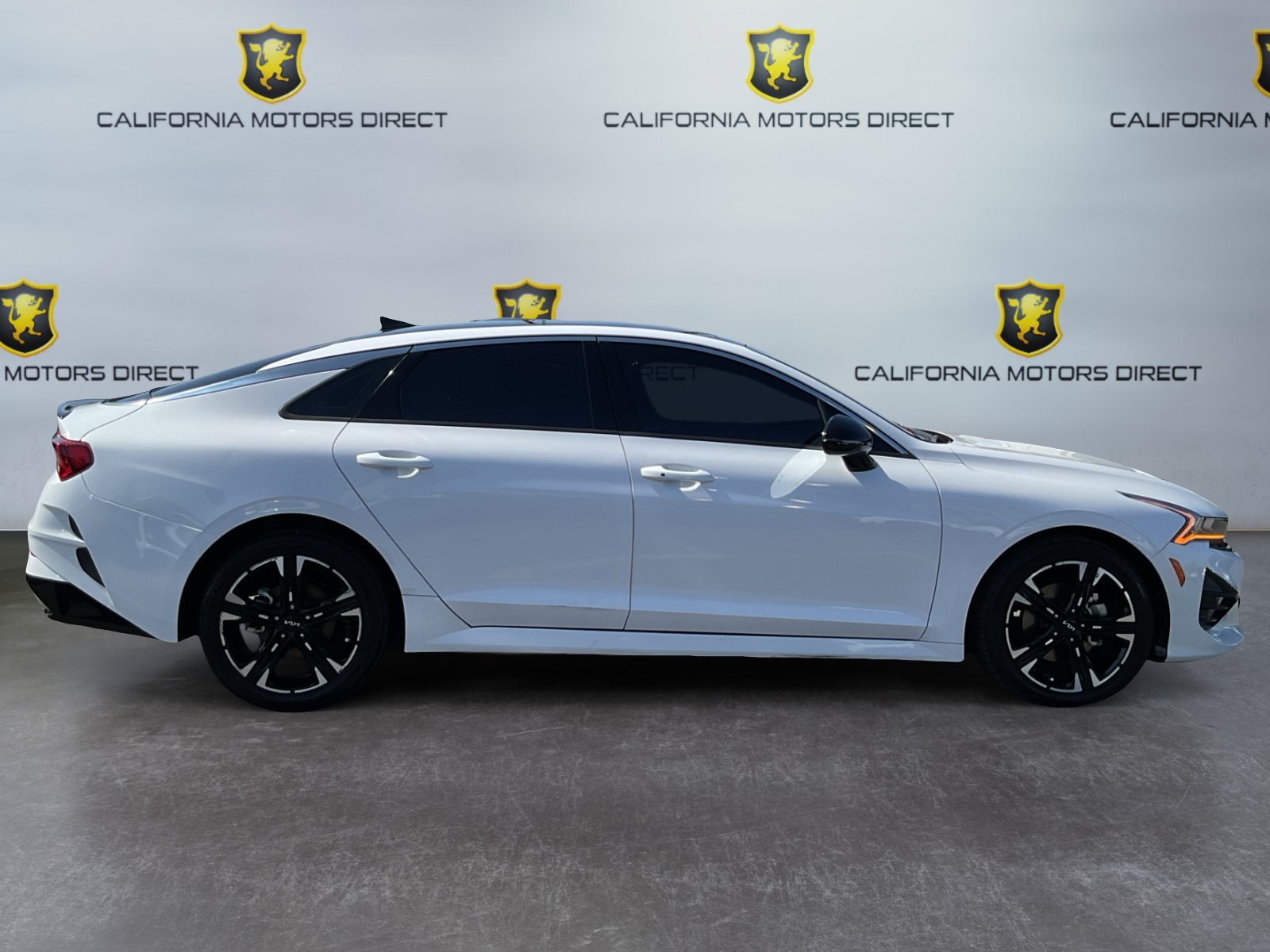 Used 2022 Kia K5 GT-Line w/ GT-Line FWD Premium Package image 4