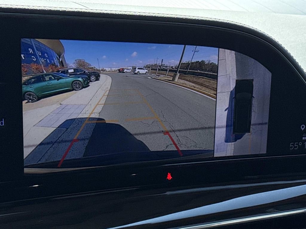 Used 2024 Cadillac Escalade Sport Platinum w/ LPO, ONYX Package image 23