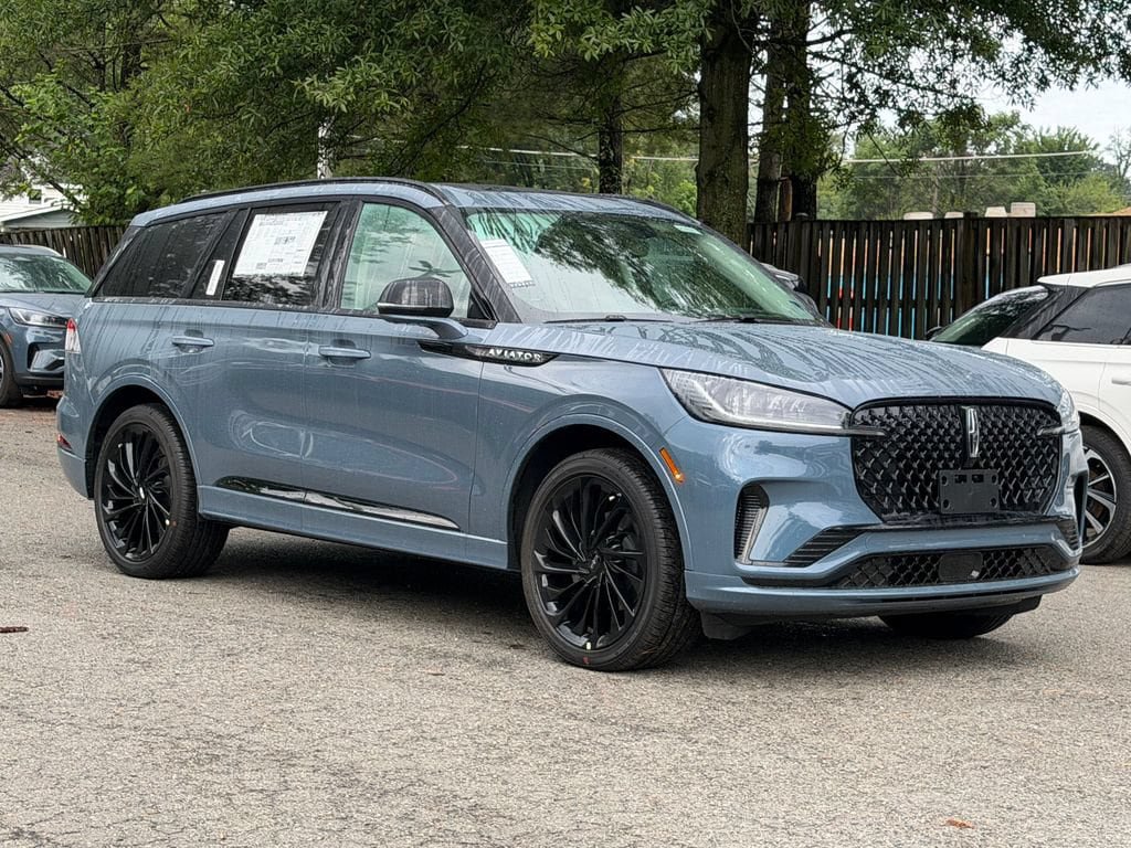 New 2026 Lincoln Aviator Reserve w/ Luxury Package