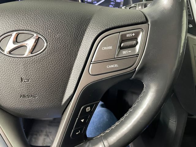 Used 2018 Hyundai Santa Fe AWD image 12