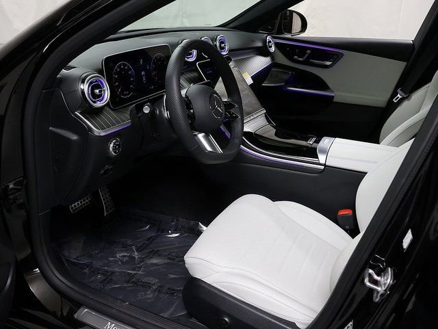 Certified 2026 Mercedes-Benz C 300 4MATIC Sedan image 11