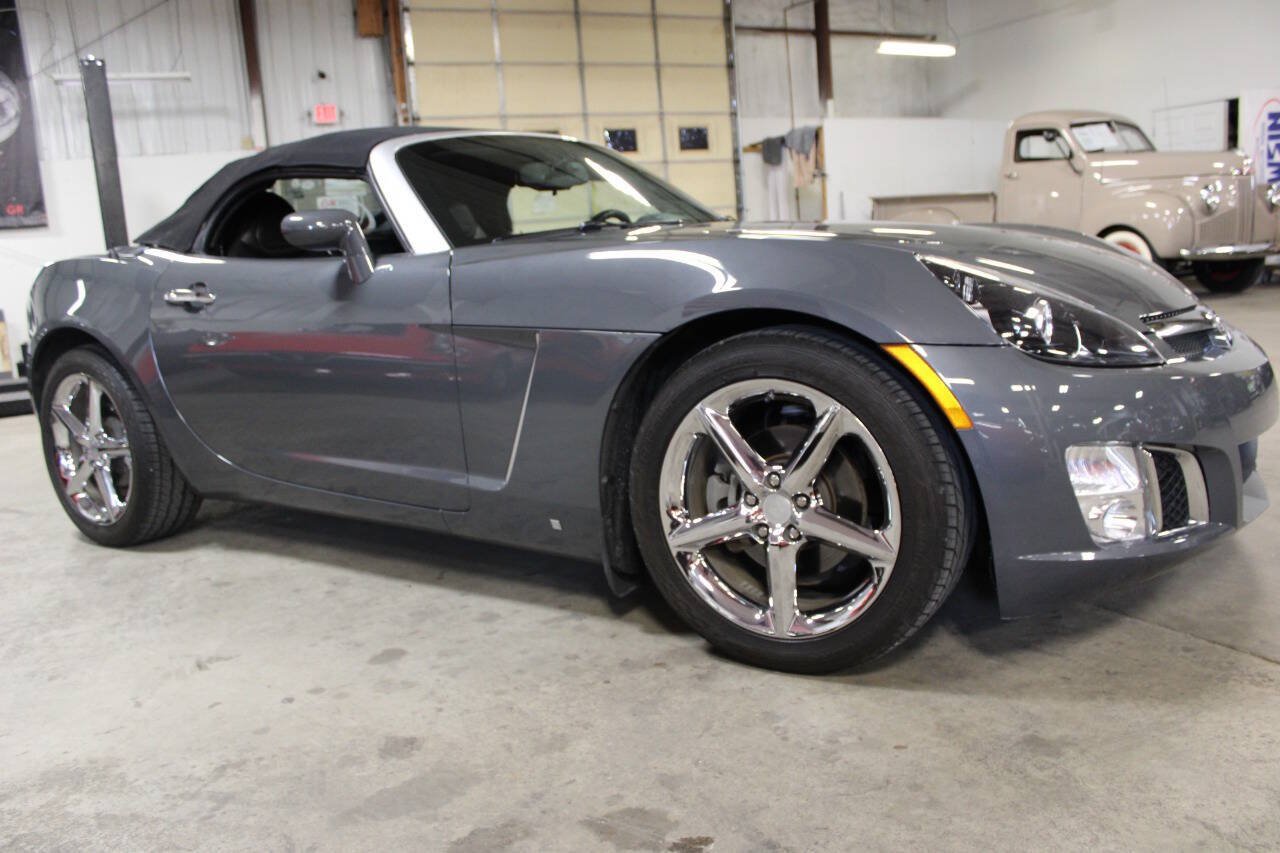 Used 2009 Saturn Sky Red Line RWD image 8