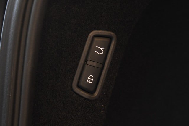 Used 2023 Maserati Levante GT AWD/4WD image 21