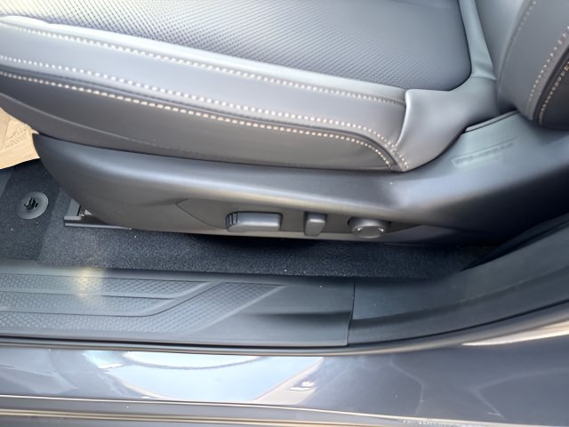 New 2026 Subaru Outback Limited AWD/4WD image 6