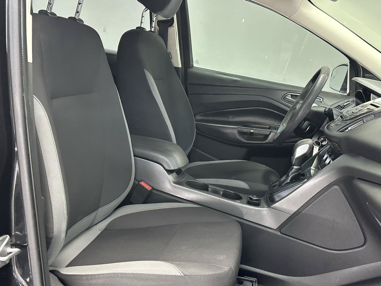 Used 2014 Ford Escape S FWD image 13