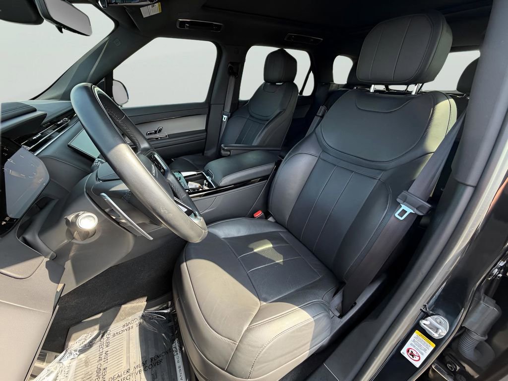Used 2023 Land Rover Range Rover Sport SE AWD/4WD image 11