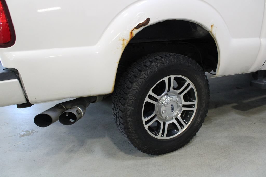 Used 2016 Ford F350 Platinum w/ Platinum Package AWD/4WD image 24