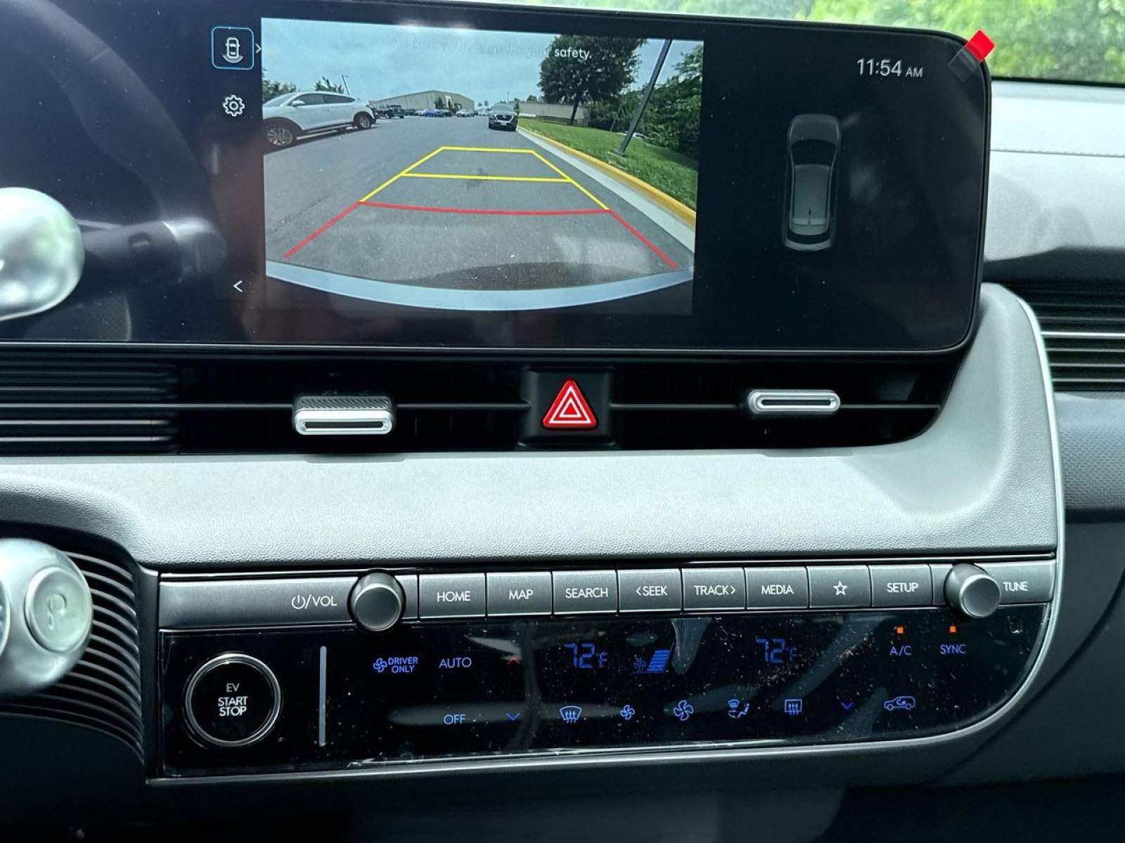 New 2025 Hyundai Ioniq 5 SEL image 19