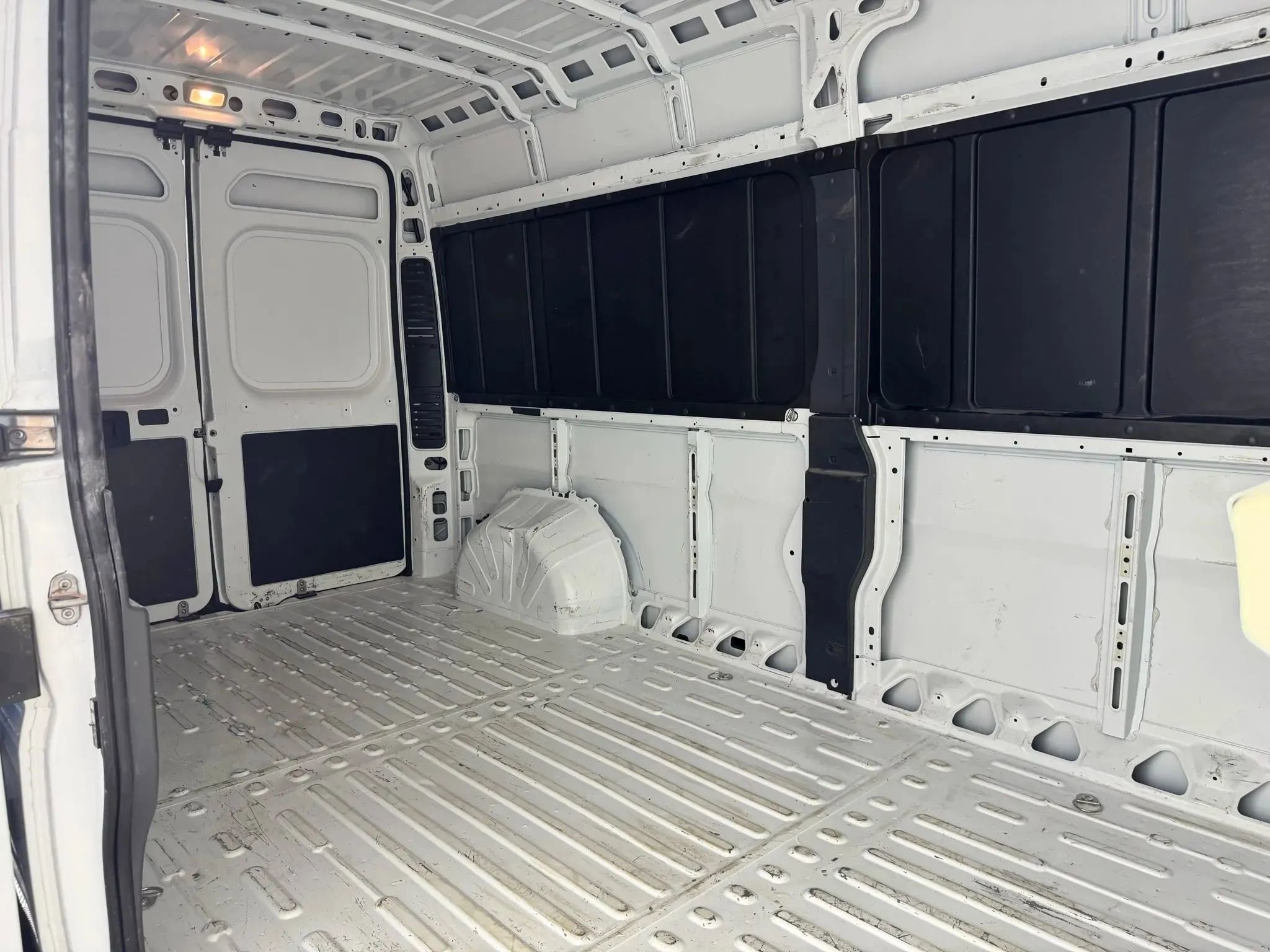 Used 2023 RAM ProMaster 3500 image 29