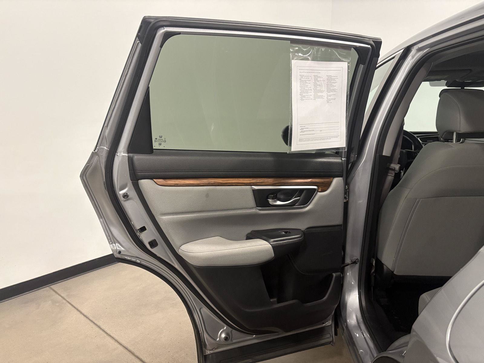 Used 2022 Honda CR-V EX image 29
