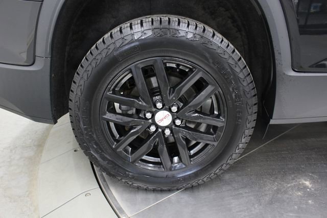 Used 2019 GMC Acadia SLT AWD/4WD image 45