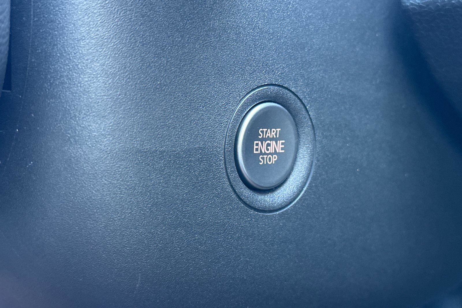 New 2025 Volkswagen ID.4 Pro image 22