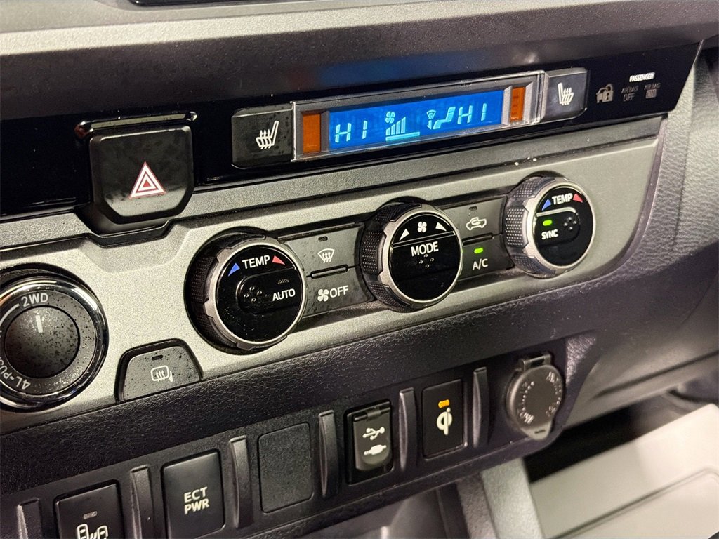 Used 2017 Toyota Tacoma SR5 image 16