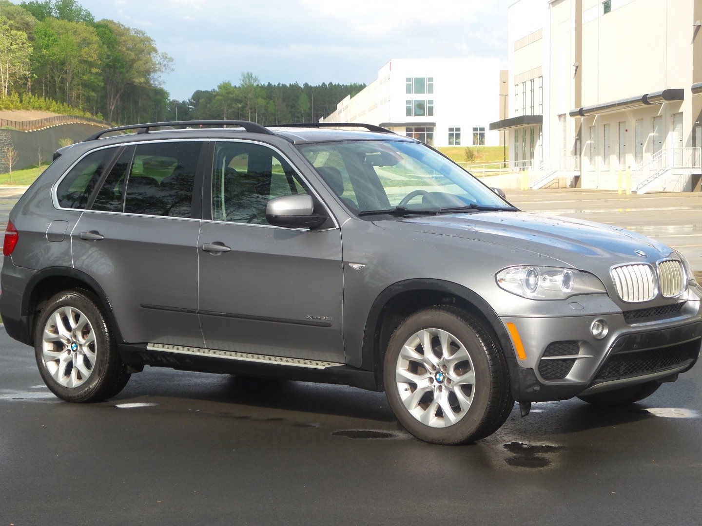 Used 2013 BMW X5 xDrive35i image 2