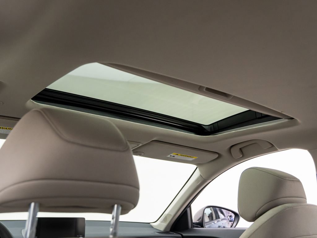 Used 2023 Honda Accord EX image 18