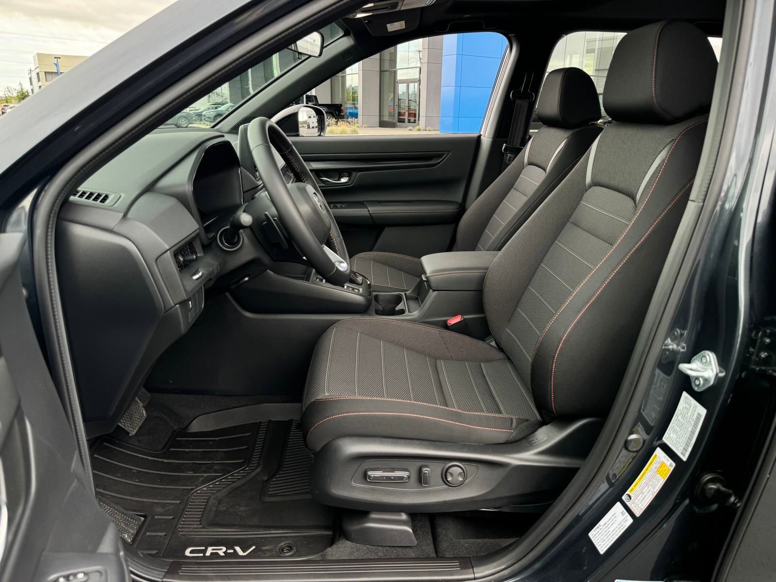 Used 2025 Honda CR-V Sport image 15