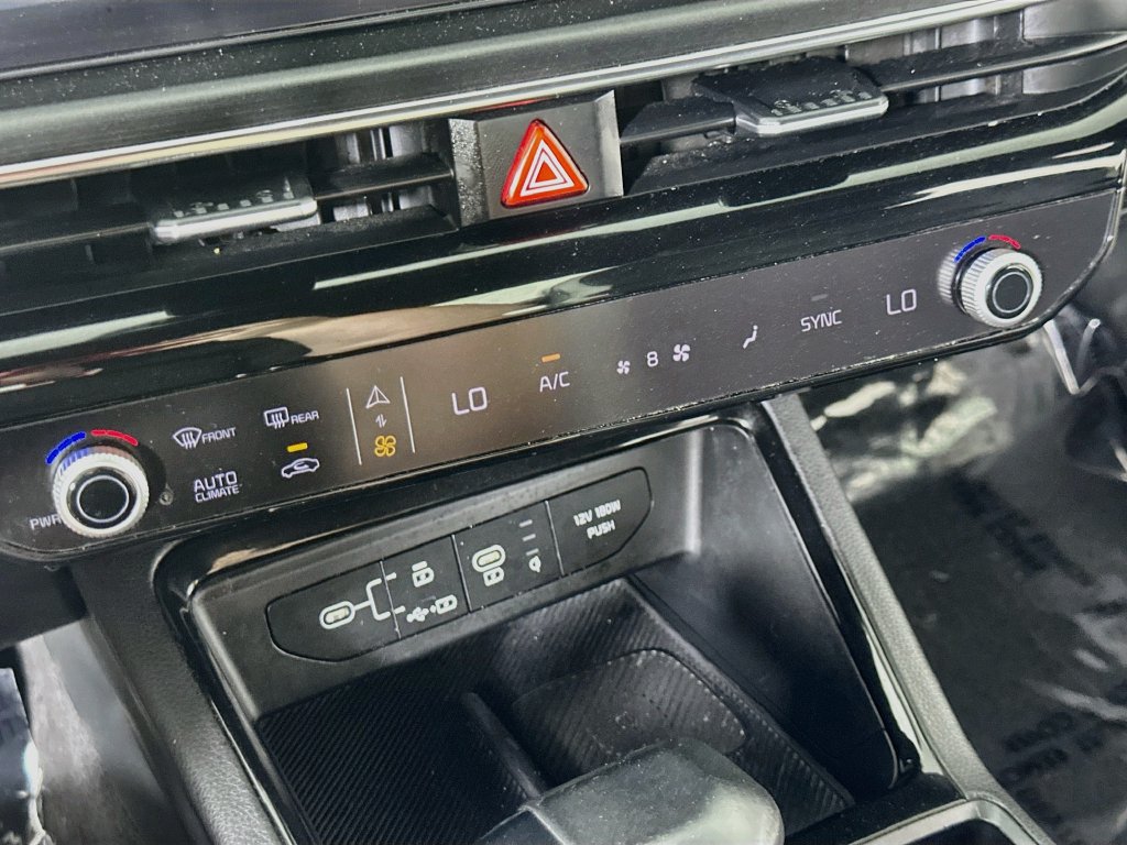Used 2025 Kia K5 GT-Line w/ GT-Line Premium Package FWD image 27