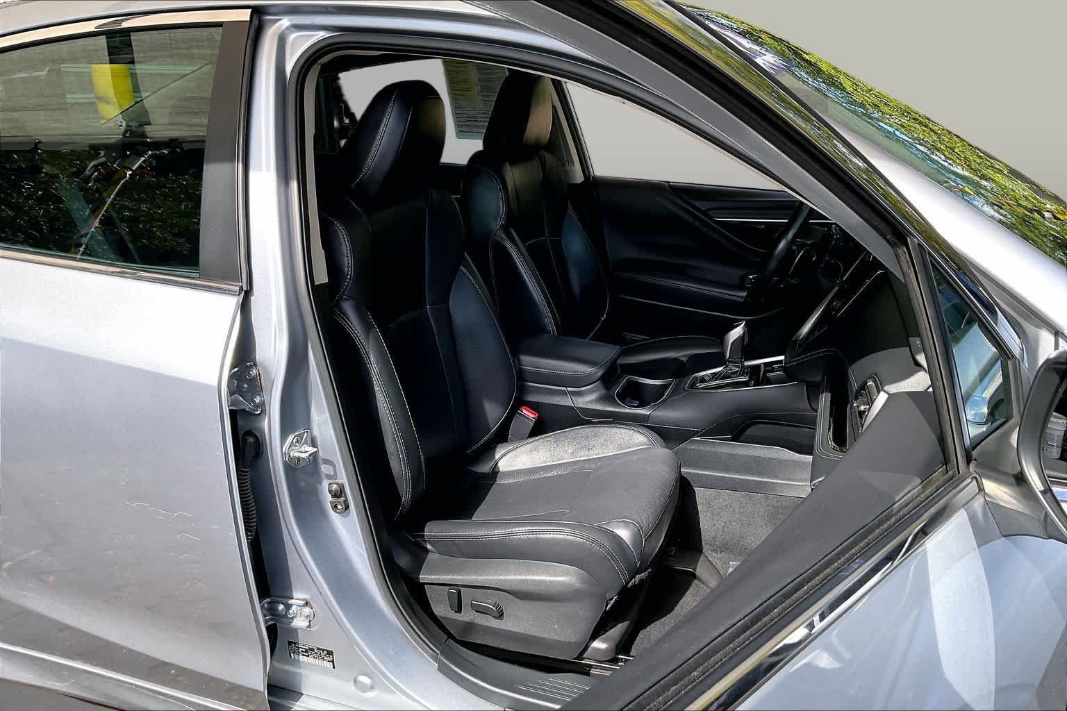 Used 2022 Subaru Legacy Limited XT AWD/4WD image 9