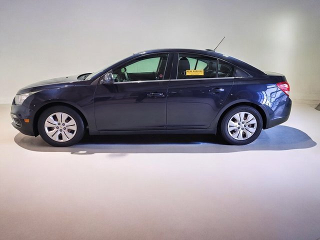Used 2015 Chevrolet Cruze LT image 13