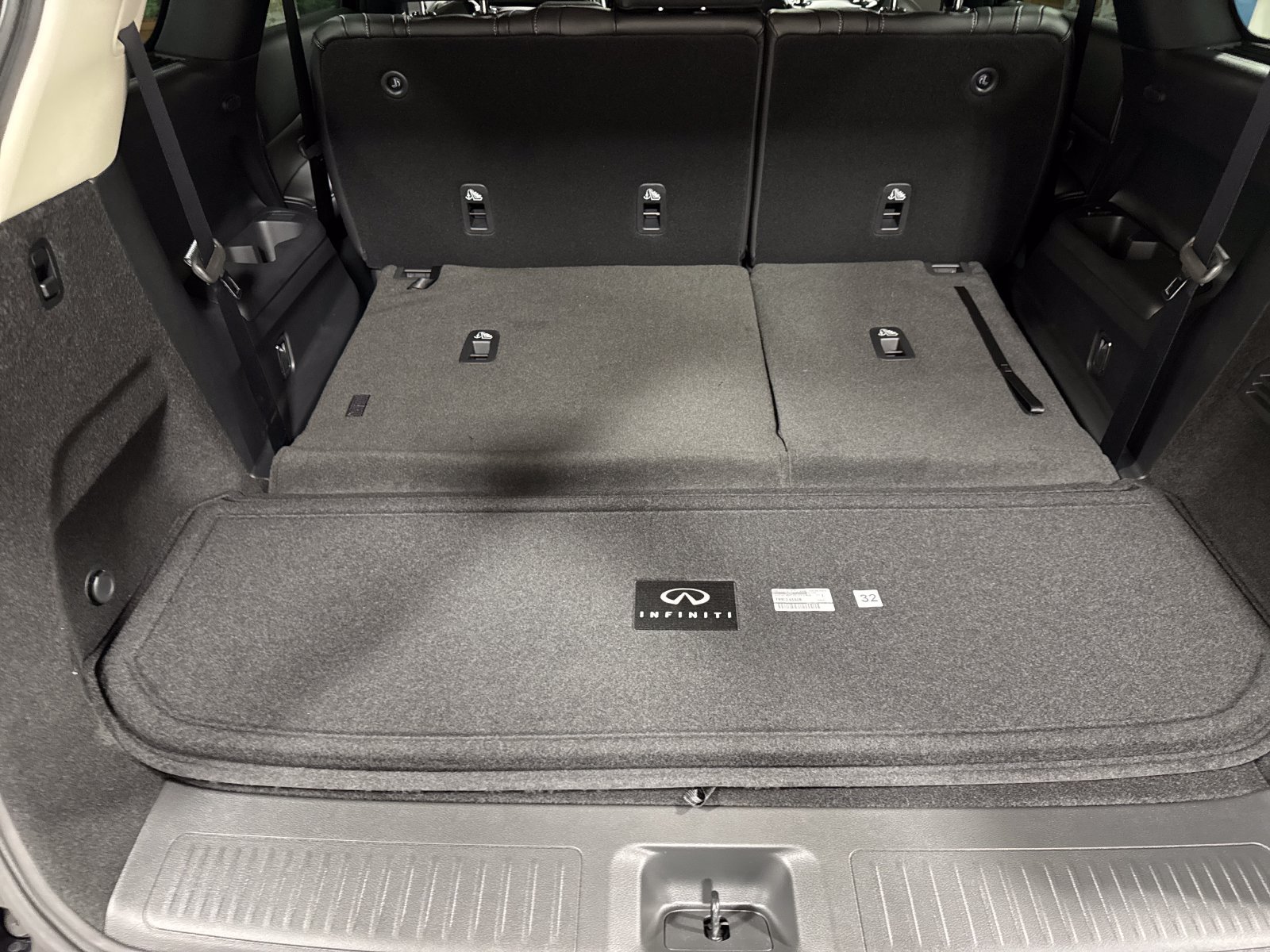New 2027 INFINITI QX60 Luxe w/ Cargo Package AWD/4WD image 25