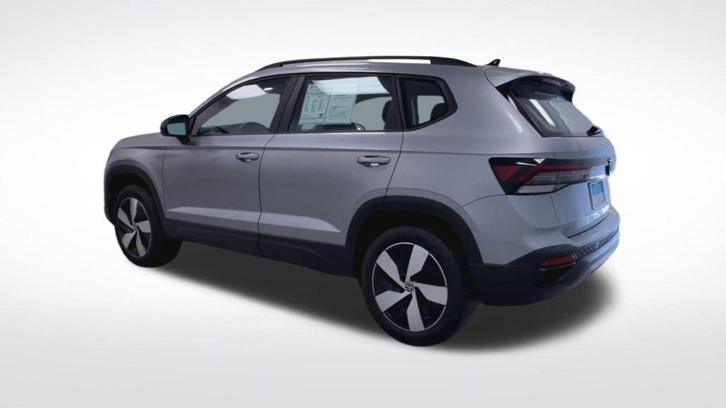 Used 2025 Volkswagen Taos S AWD/4WD image 6