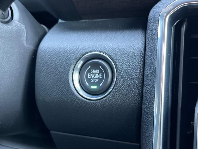 New 2026 GMC Acadia Denali Ultimate FWD image 36