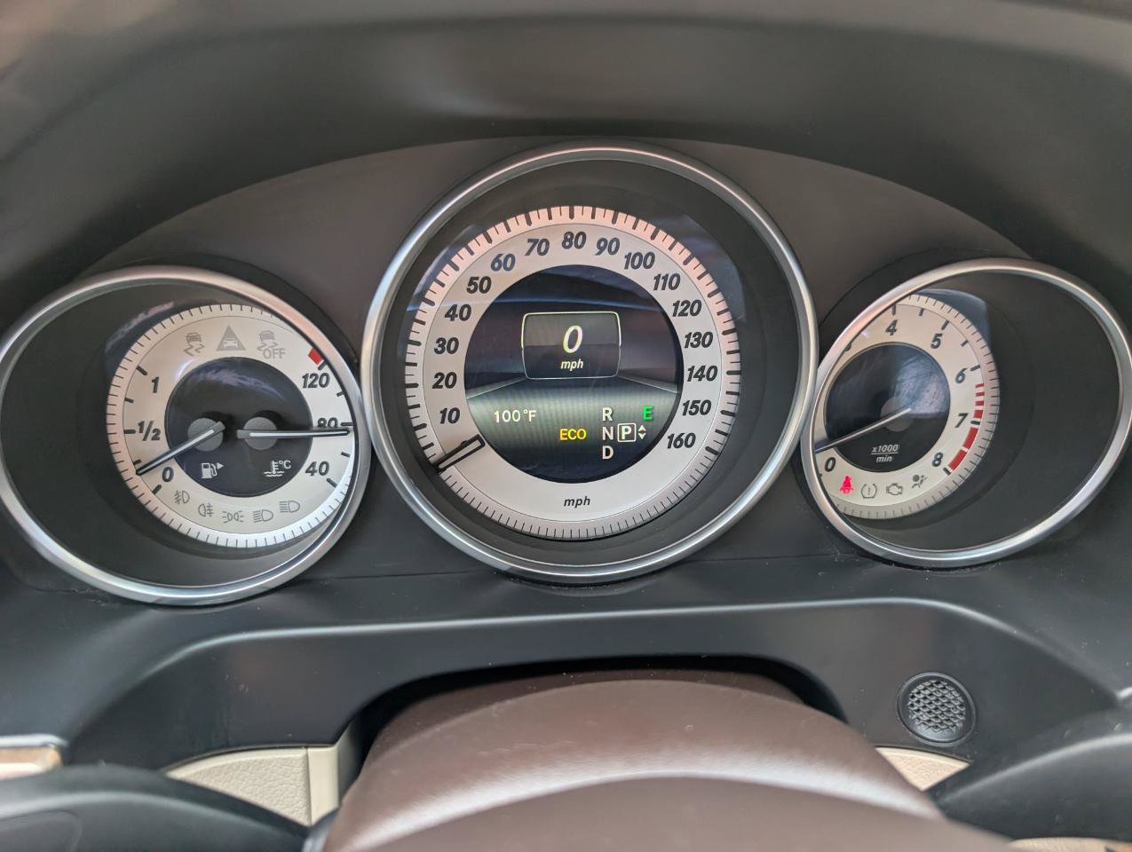 Used 2014 Mercedes-Benz E 350 Sedan image 27