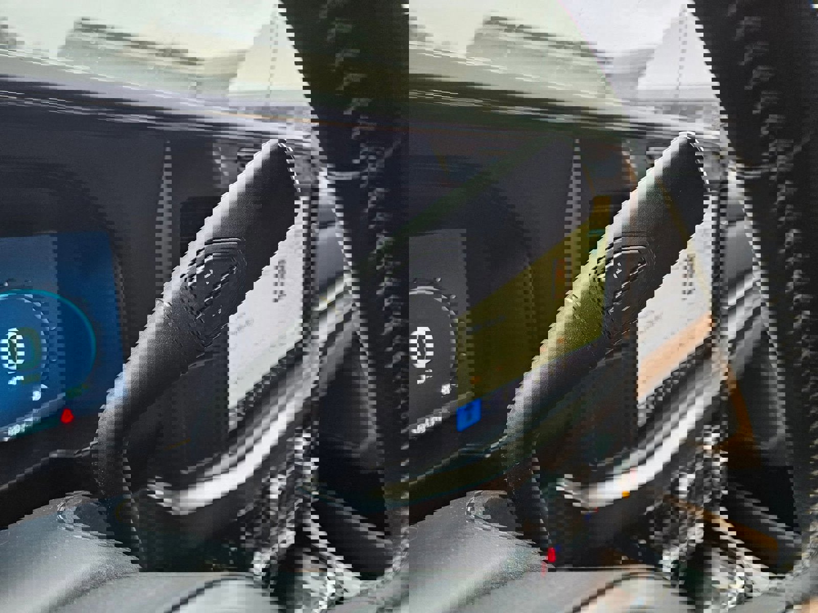 Used 2024 Ford F250 Lariat w/ Chrome Package image 20