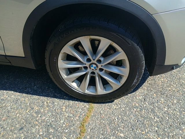 Used 2017 BMW X3 xDrive28i AWD/4WD image 10
