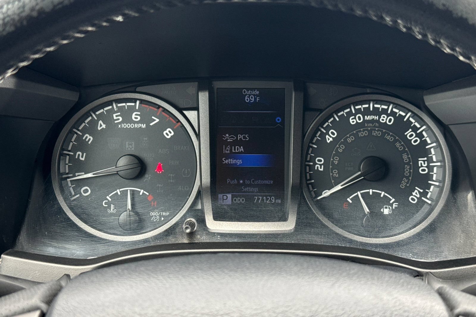 Used 2019 Toyota Tacoma TRD Sport w/ Technology Package RWD image 23