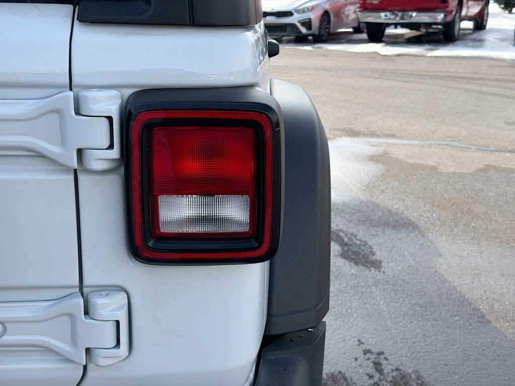 Used 2023 Jeep Wrangler Sport S image 12