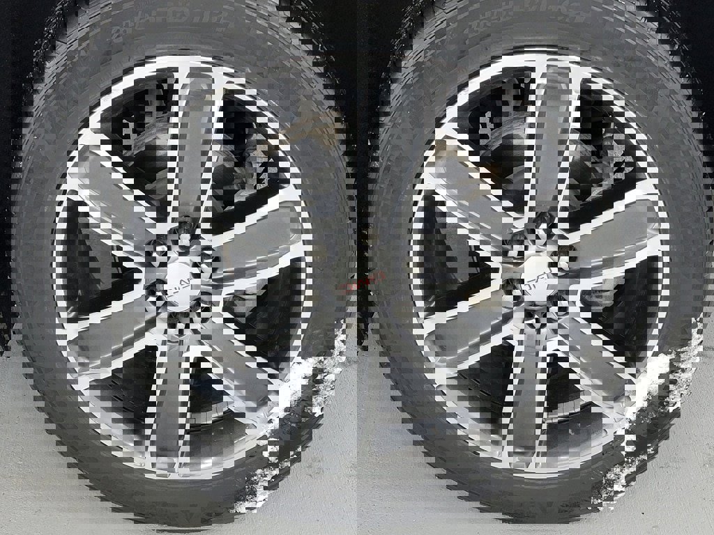 Used 2018 GMC Acadia Denali w/ Technology Package image 11