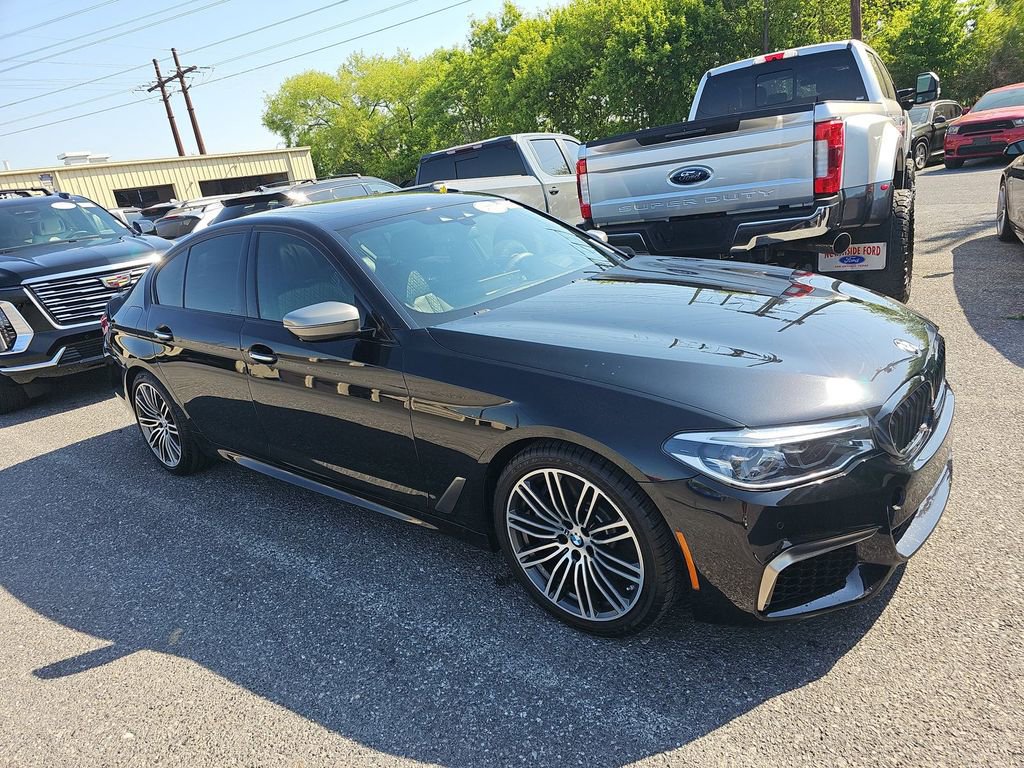 Used 2018 BMW M550i xDrive w/ Driving Assistance Package AWD/4WD image 4