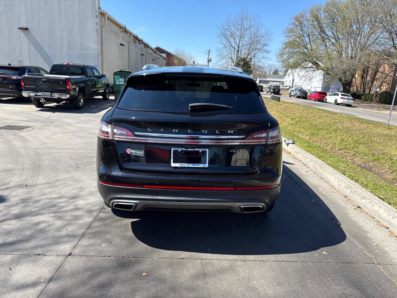 Used 2019 Lincoln Nautilus Select image 9