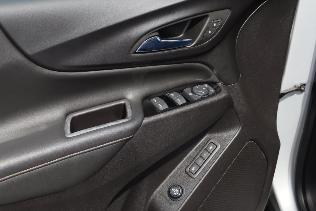 Certified 2022 Chevrolet Equinox Premier FWD image 19