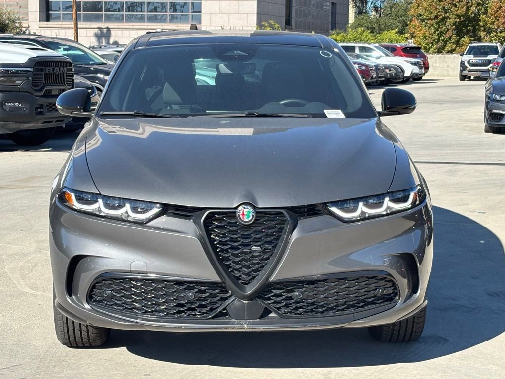 New 2025 Alfa Romeo Tonale image 7
