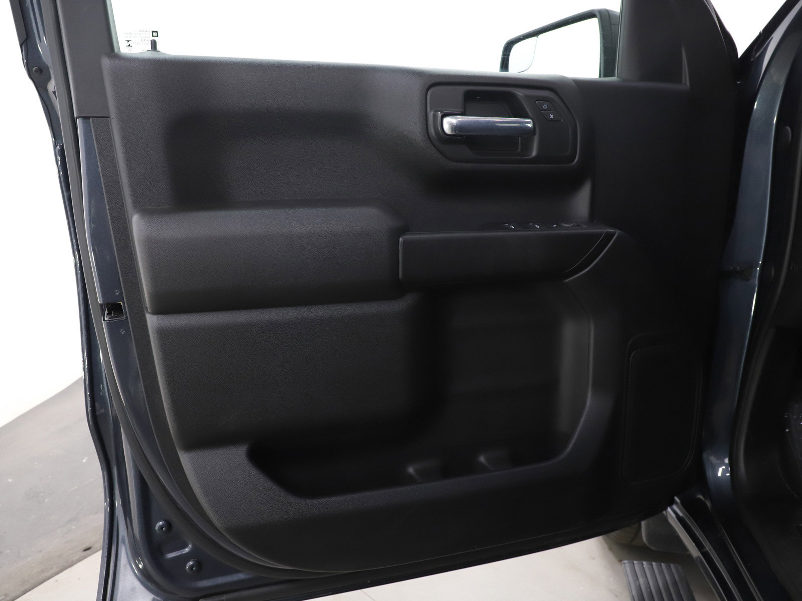 Used 2021 Chevrolet Silverado 1500 Custom image 20