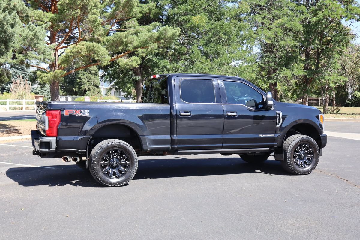 Used 2019 Ford F350 Platinum w/ Platinum Ultimate Package AWD/4WD image 4