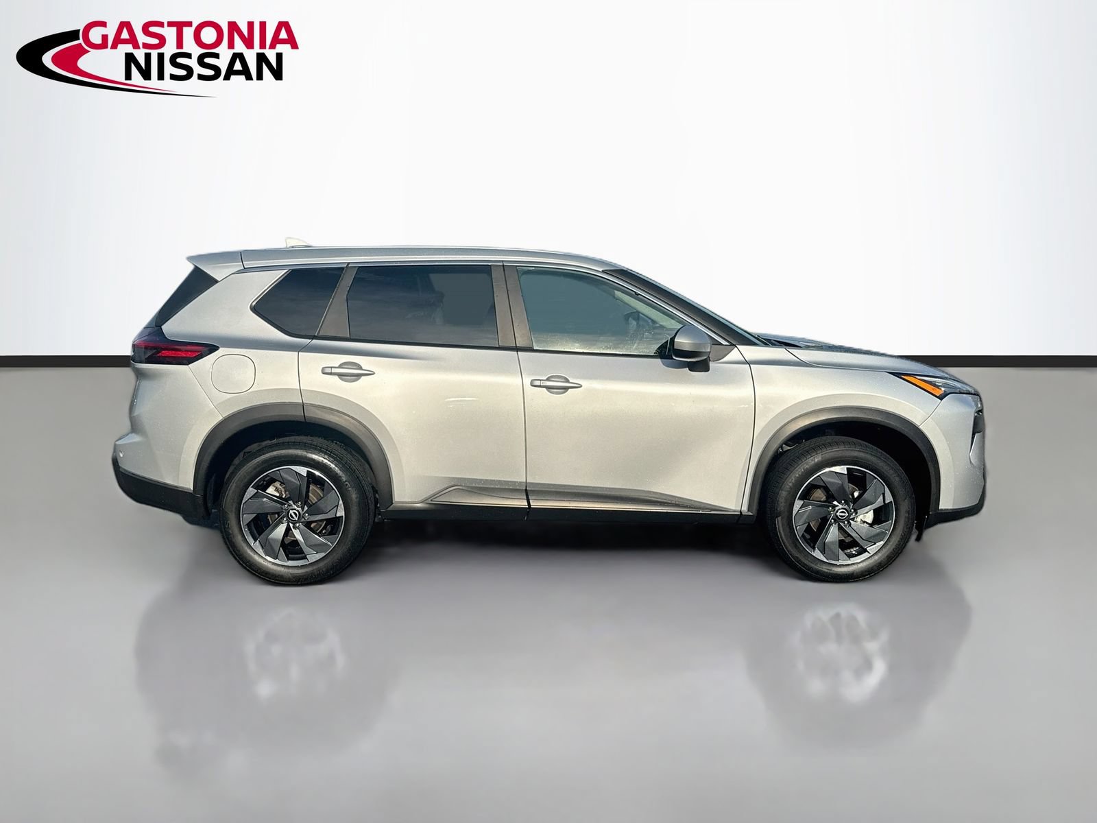 Used 2024 Nissan Rogue SV AWD/4WD image 10