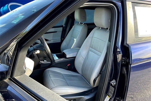 Used 2022 Land Rover Range Rover Evoque SE image 24