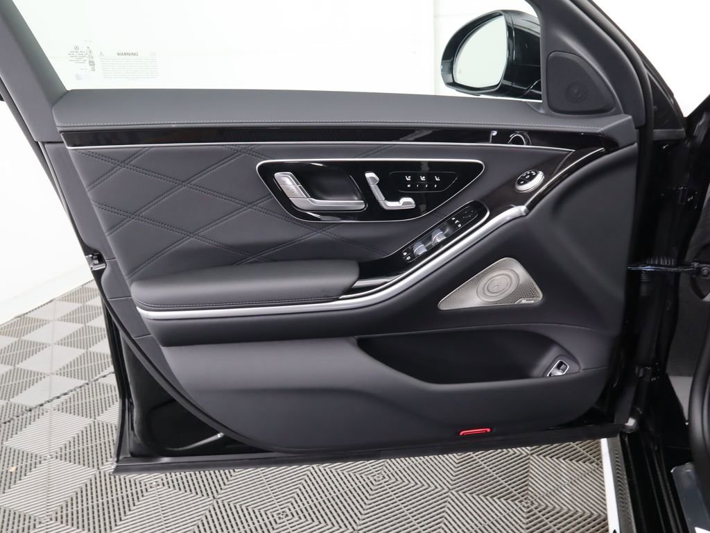 New 2026 Mercedes-Benz S 63 AMG S image 26