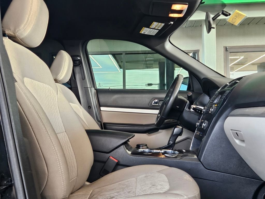 Used 2018 Ford Explorer 4WD image 7