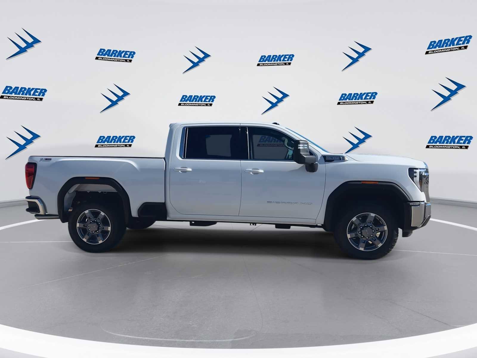 New 2026 GMC Sierra 2500 SLE image 9