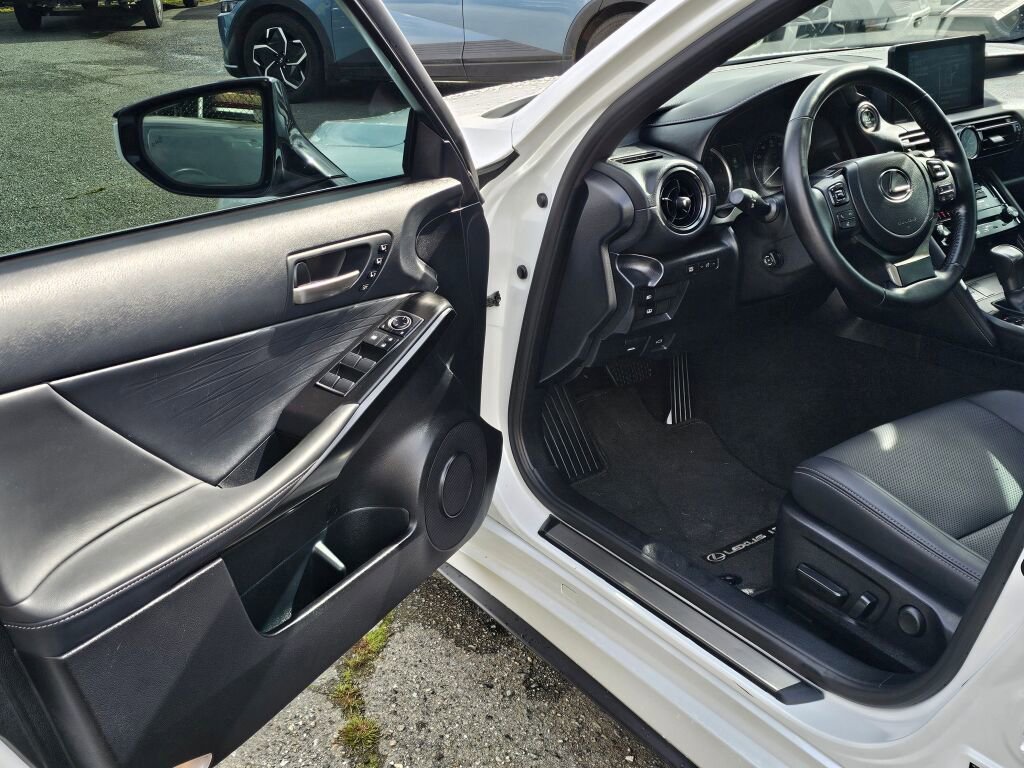 Used 2023 Lexus IS 300 Base w/ Premium Package image 18