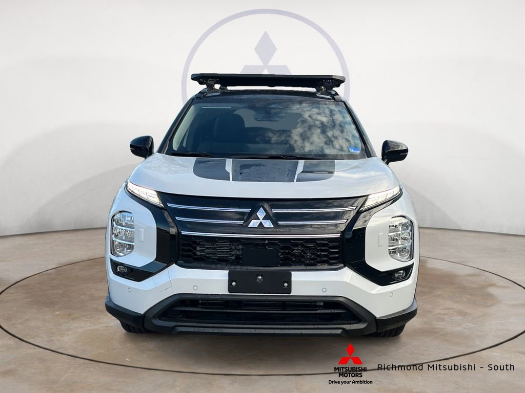 New 2026 Mitsubishi Outlander Trail Edition image 8
