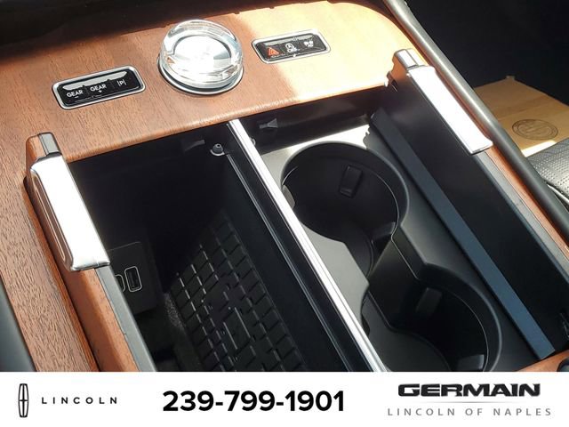 New 2025 Lincoln Navigator L Black Label image 30