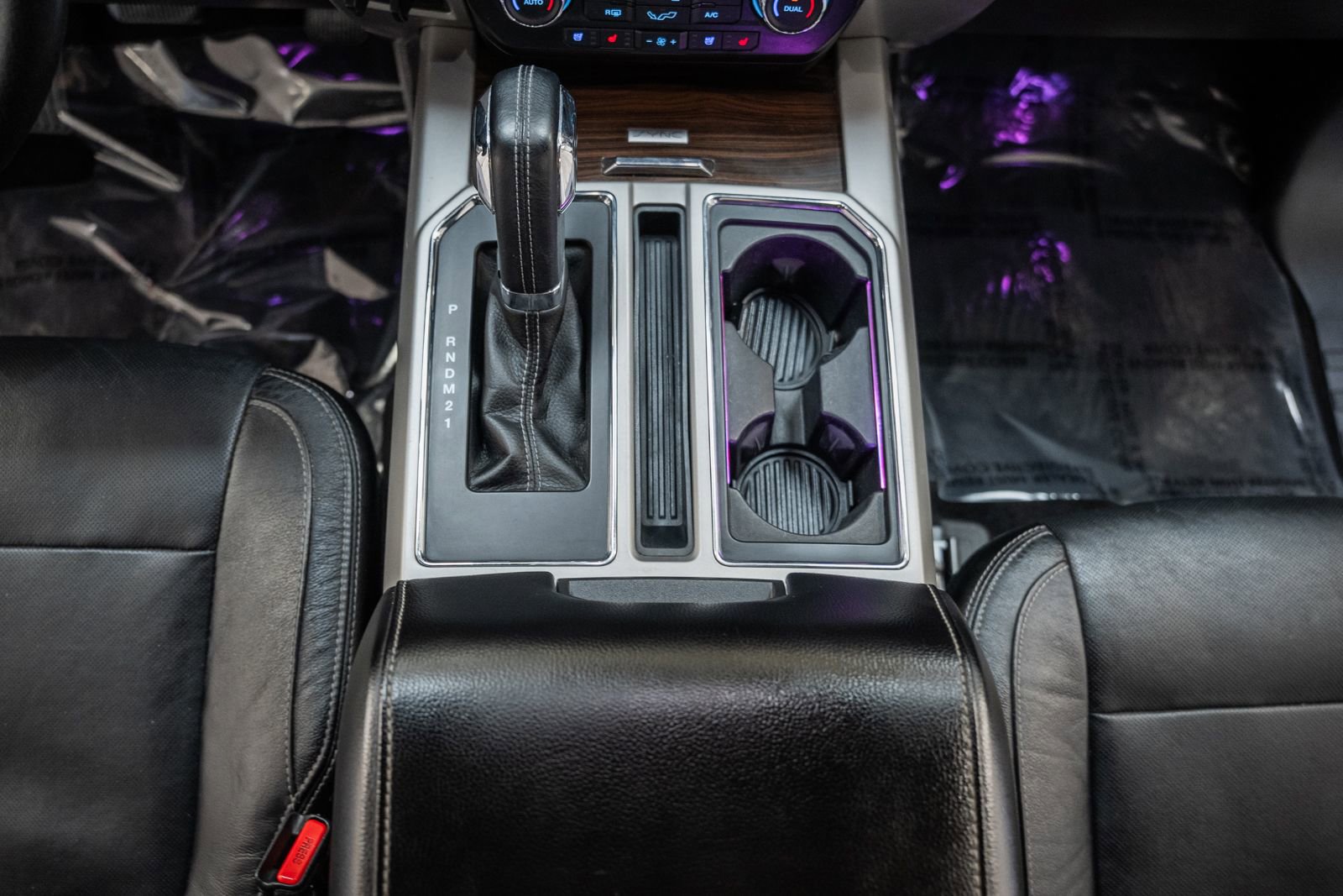 Used 2015 Ford F150 Lariat w/ Equipment Group 501A Mid image 34