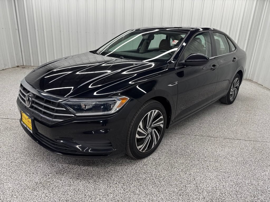 Used 2020 Volkswagen Jetta SEL FWD image 3