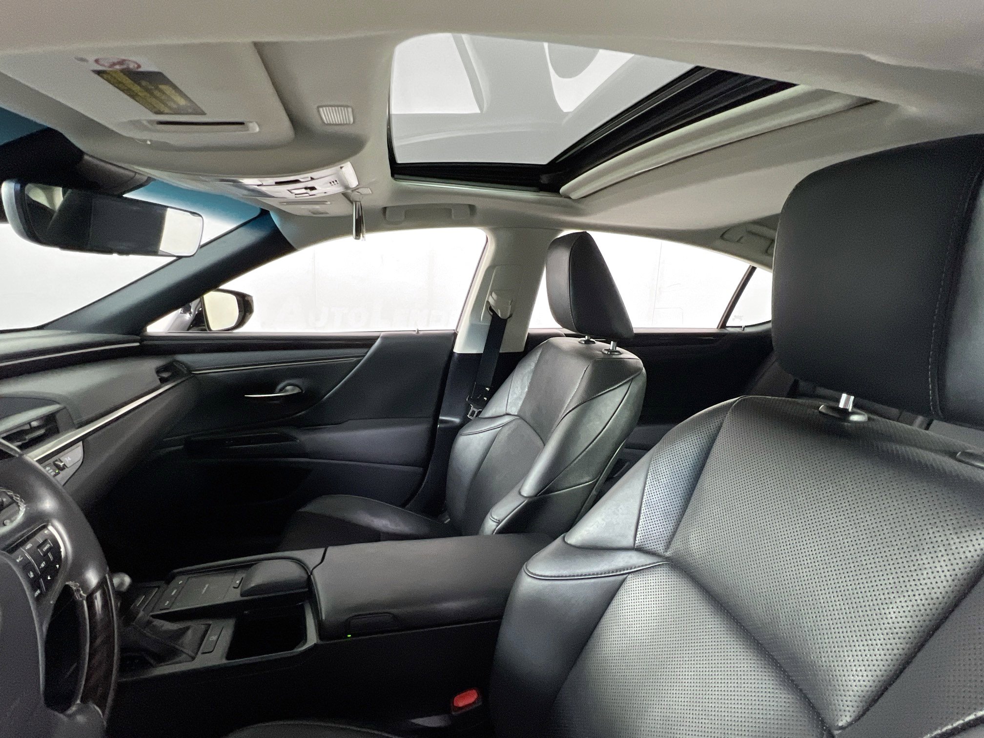 Used 2021 Lexus ES 250 w/ Premium Package image 21