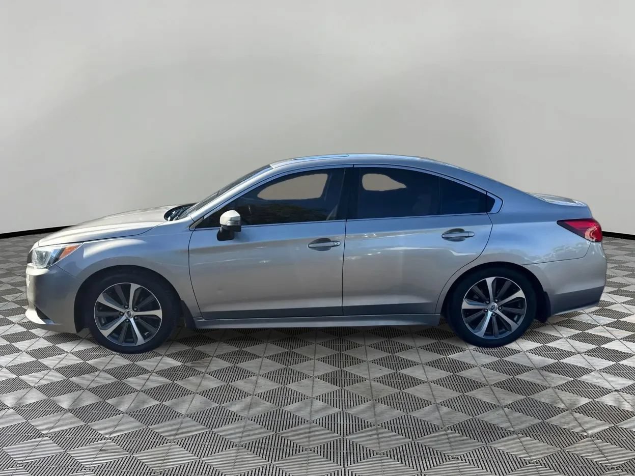Used 2016 Subaru Legacy 2.5i Limited AWD/4WD image 8